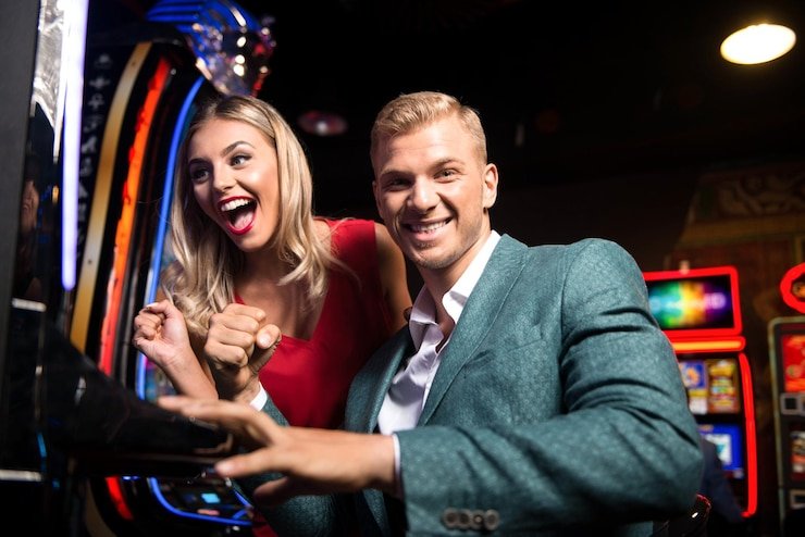 Akses dompet digital melalui ponsel